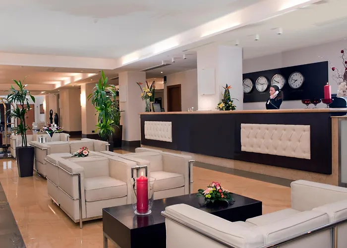 Cardinal St. Peter Otel 4*